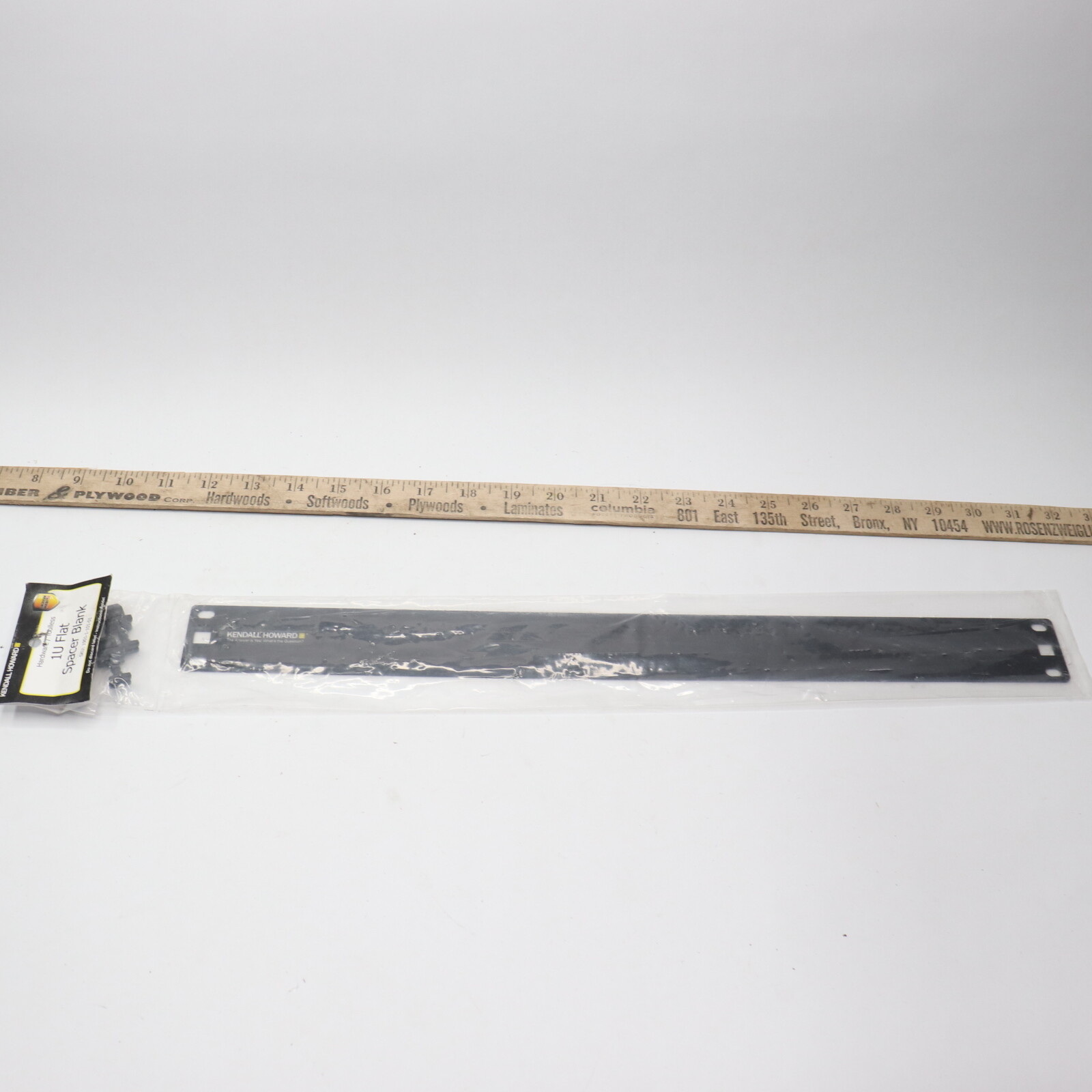 Kendall Howard 1U Flat Spacer Blank Black 1901-1-101-01
