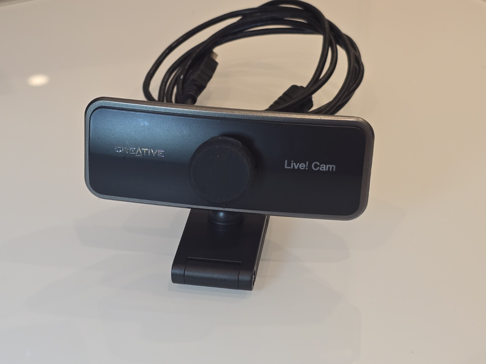 Creative Labs VF0860 Live Cam 1080P & Logitech V-U0028 1080P Pro Stream