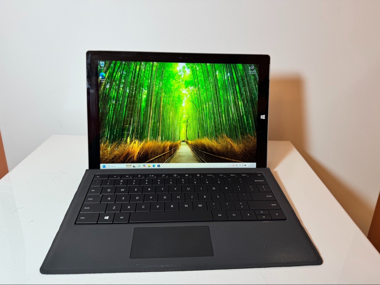 Microsoft Surface Pro 3 12.3" i7 8GB 256GB Touchscreen Tablet + Keyboard Tested