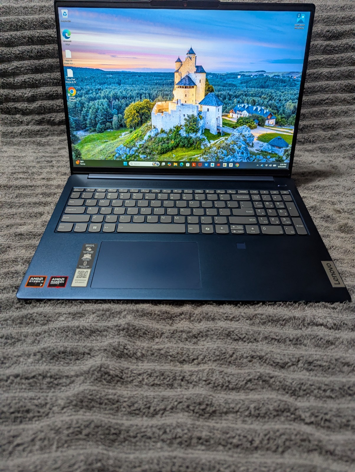LENOVA IDEAPAD SLIM 5 16" BLUE RYZEN 7 8845HS 16GB 1 TB SSD TOUCH WARRANTY