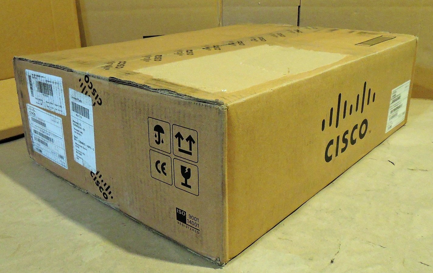 New Cisco WS-C3560V2-48PS-S 48 PORT POE SWITCH F/S. 1 yr Warranty 