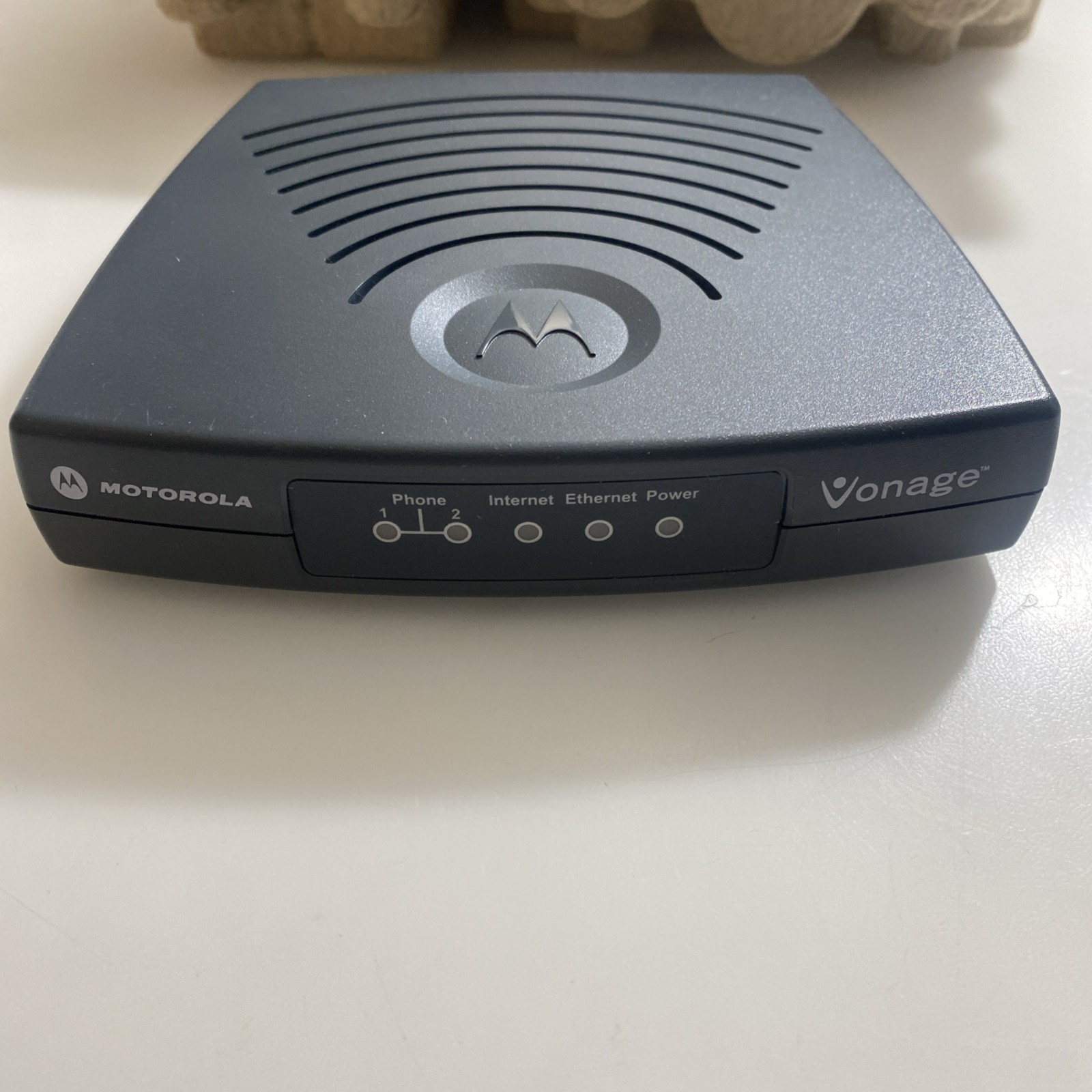 Motorola/Vonage VT2142-VD Broadband Router/Voice Gateway  w/ Power Supply lfdh