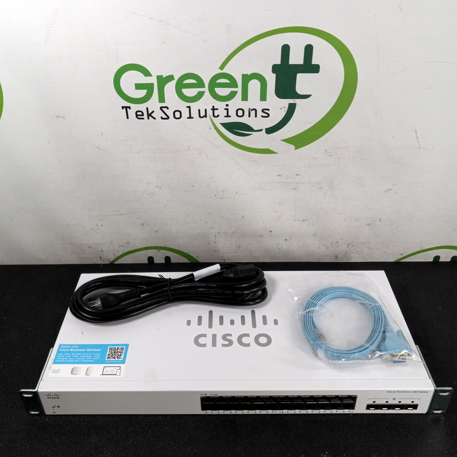 Cisco Business 220 Series CBS220-24T-4G 24-Port Gigabit Ethernet Switch w PC