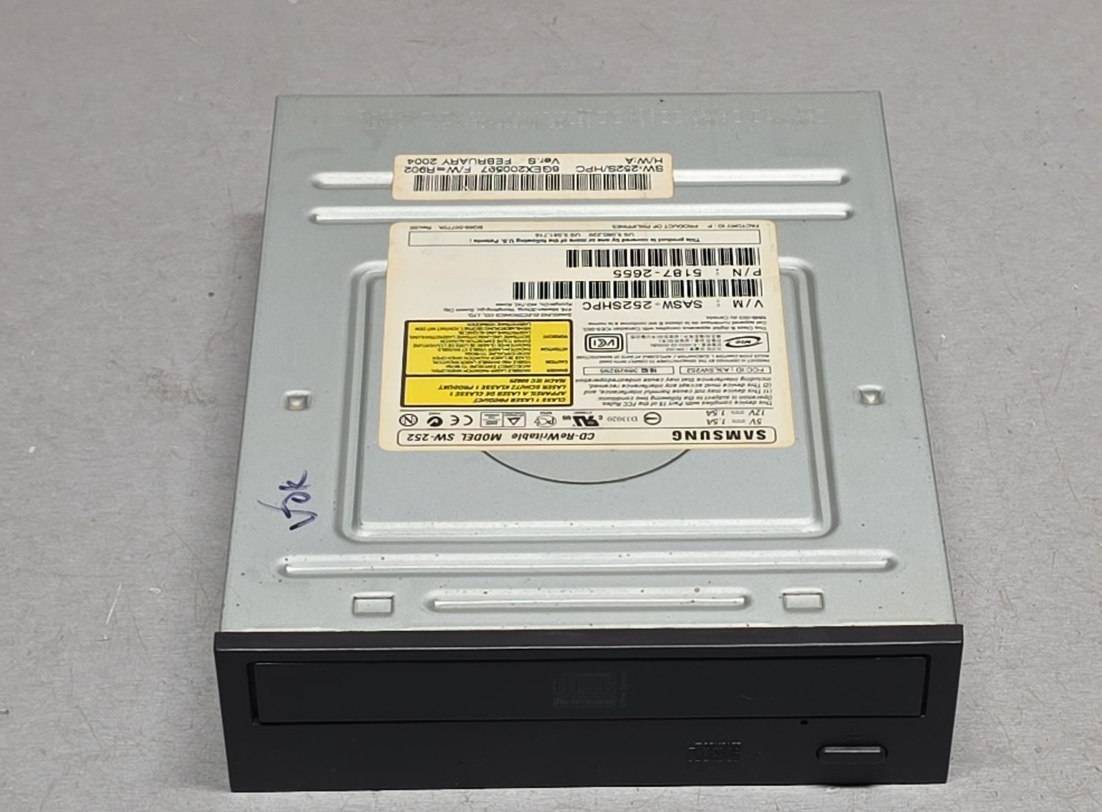 Samsung SW-252 CD-RW IDE Internal Drive SW-252S/HPC SASW-252SHPC