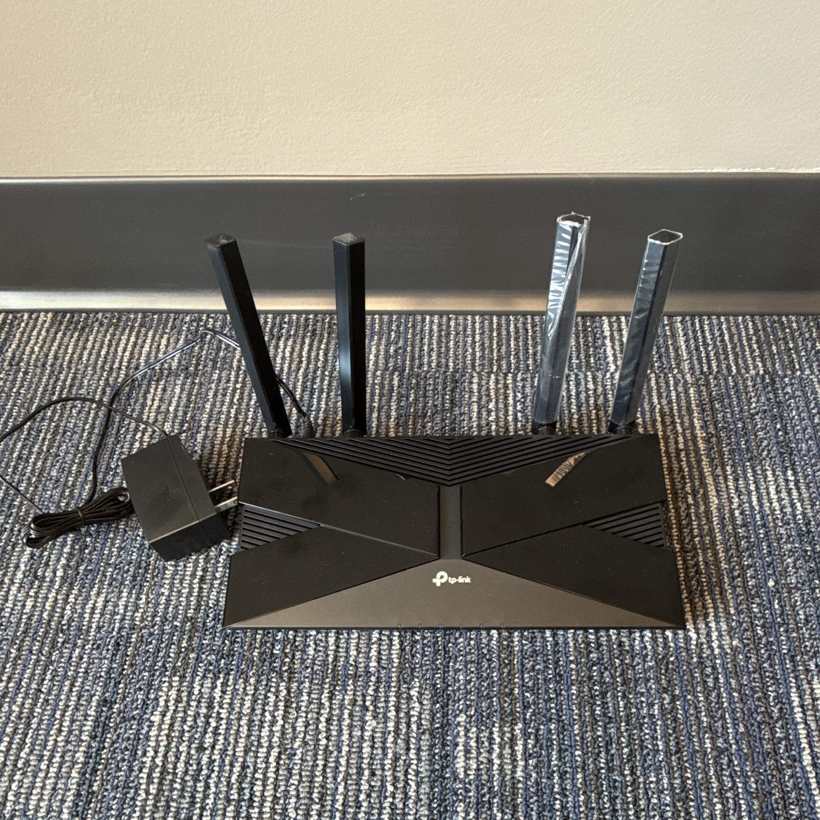 TP-LINK Archer AX20 AX1800 Wi-Fi 6 Dual-Band Router, 4-Port Gigabit