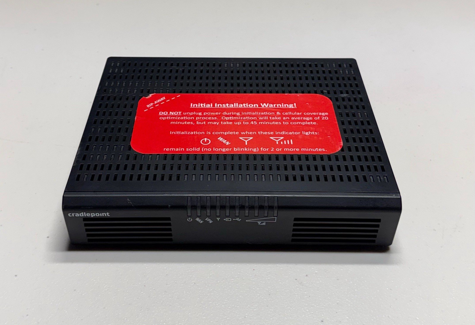 CradlePoint AER1650LP4 4G LTE Cellular Router 5-Port Ethernet VPN Modem