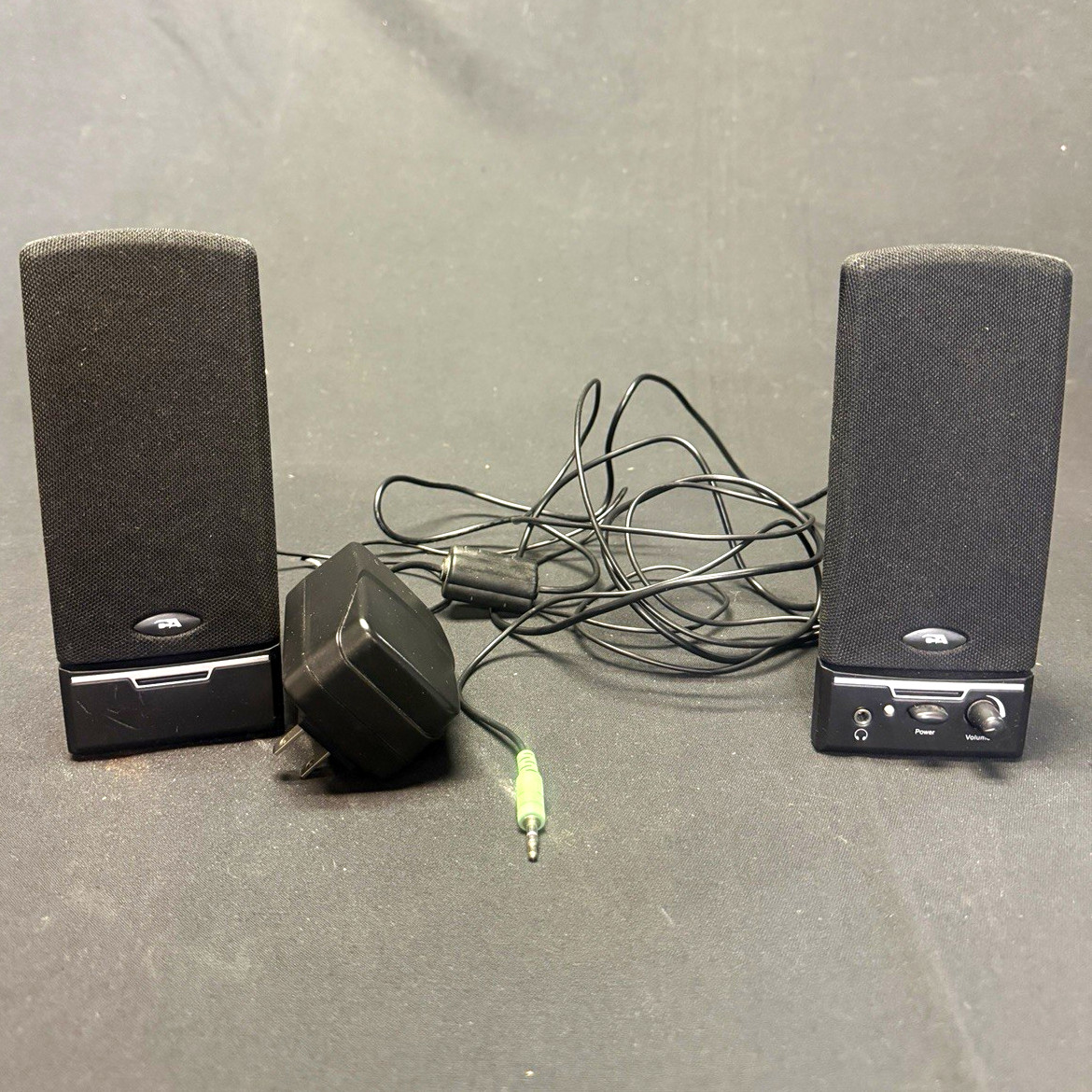 Cyber Acoustics 2.0 Wired Computer Speakers 3.5mm Volume/HP Jack Black