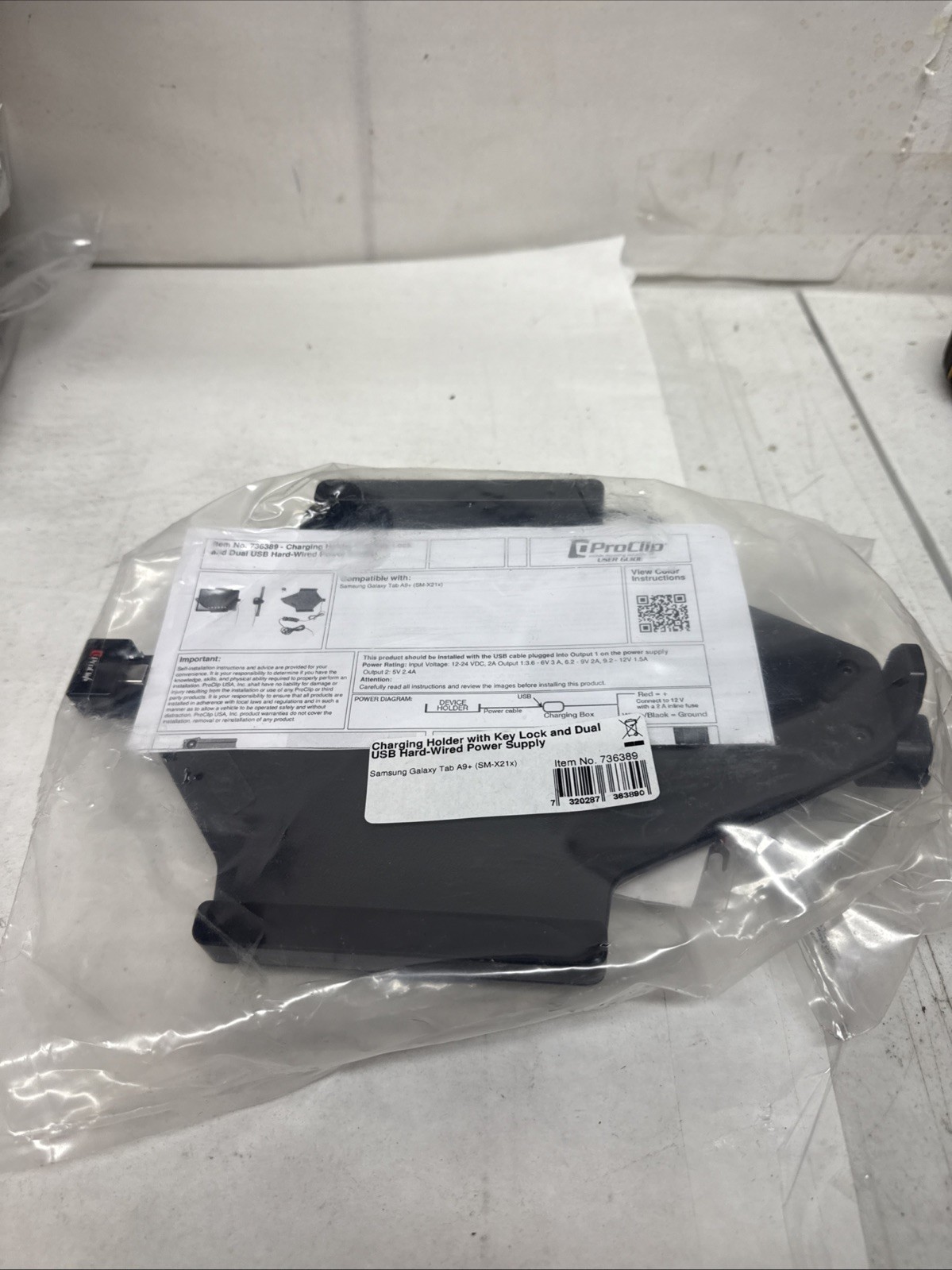 PROCLIP USA, CHARGING CRADLE WITH KEY LOCK AND USB HOST PORT (Part #736389