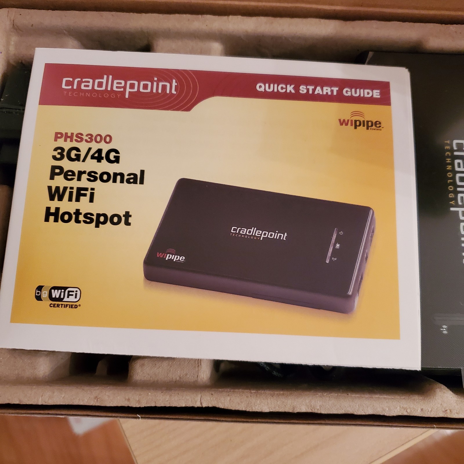 Cradlepoint PHS300 Battery Powered 3G/4G Personal WiFi Hotspot New Never Used