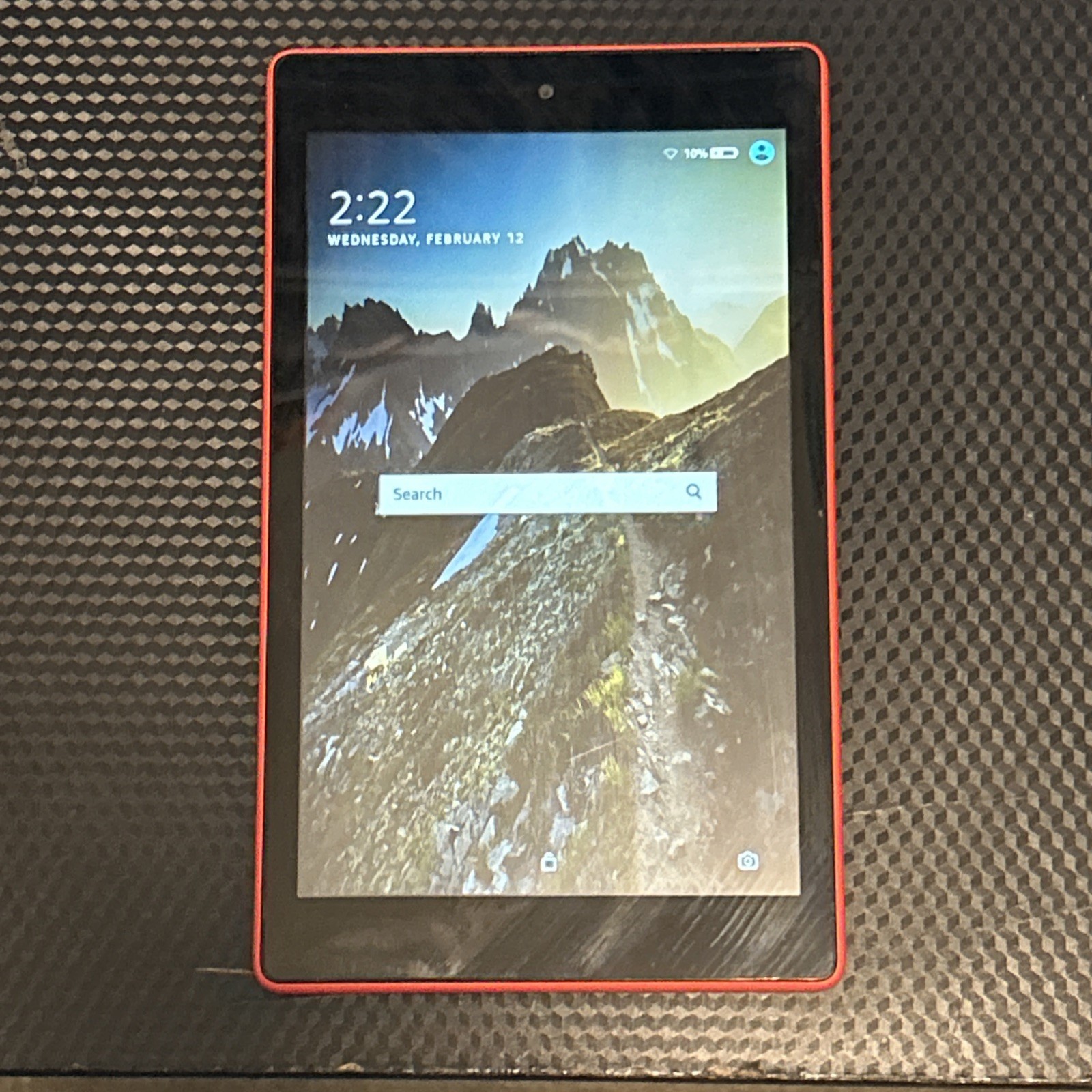 Amazon Fire  HD 8 8th Gen 16GB Black SX034QT Red
