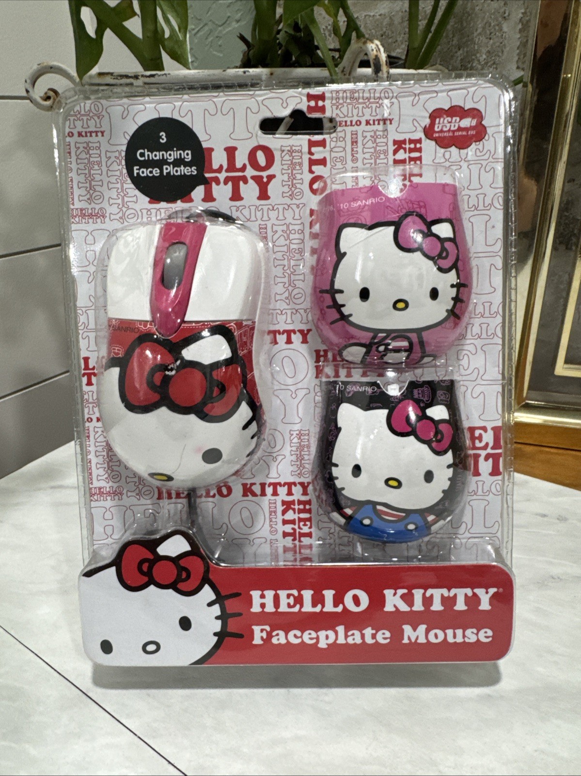 2010 Sakar Hello Kitty Sanrio Optical Mouse 3 Changing Faceplates **Rare **READ