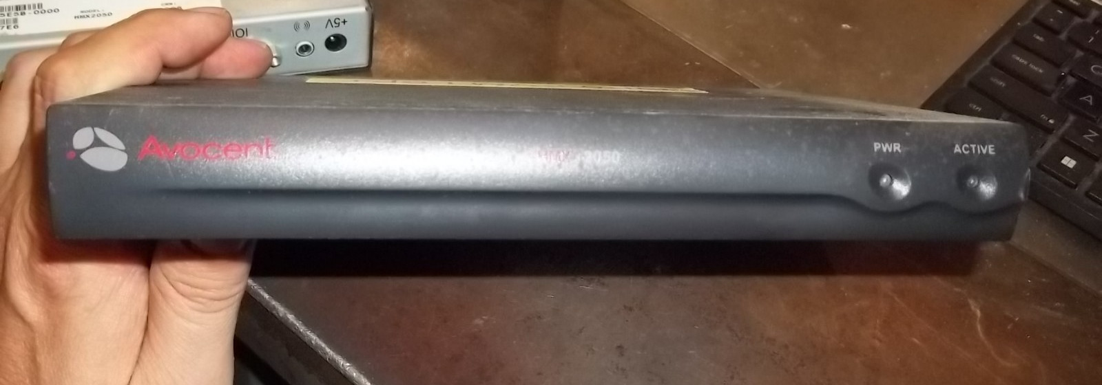AVOCENT HMX2050 510-155-502 HMX TRANSMITTER KVM SWITCH 4.30.0.18 (W10)
