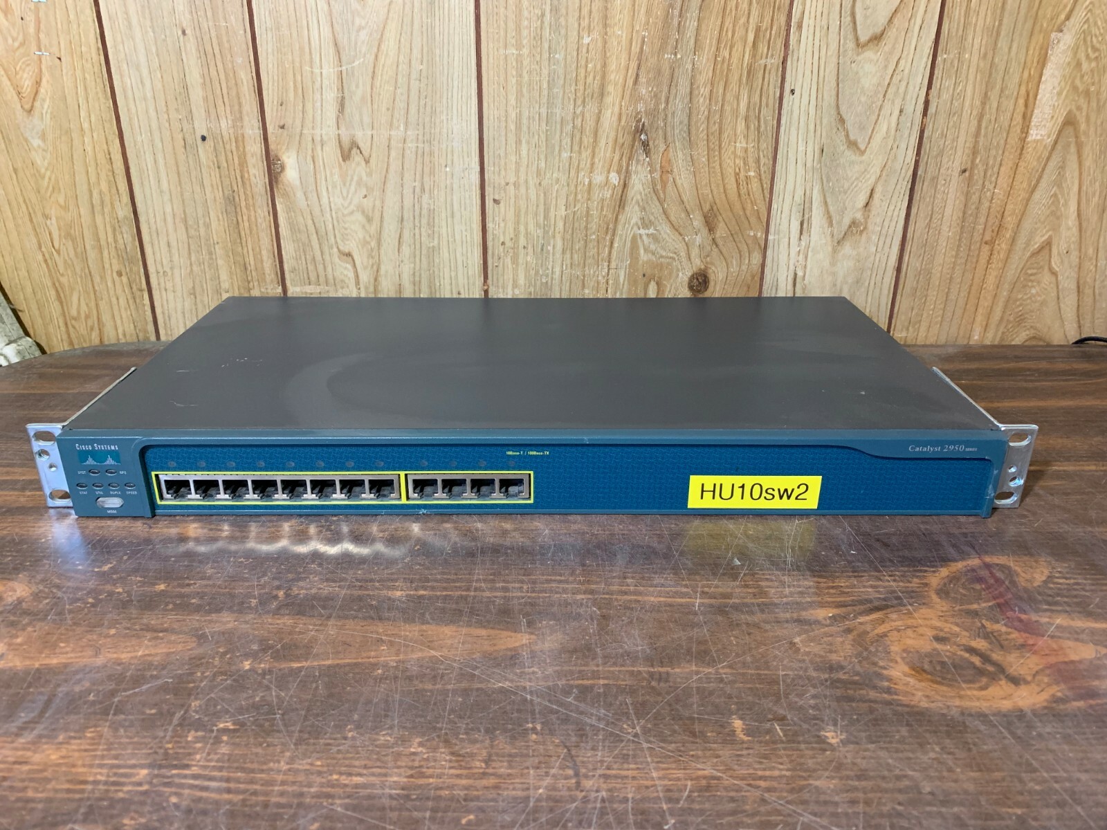 Cisco Catalyst Switch 2950 WS-C2950-12 12 Ports Used Working 
