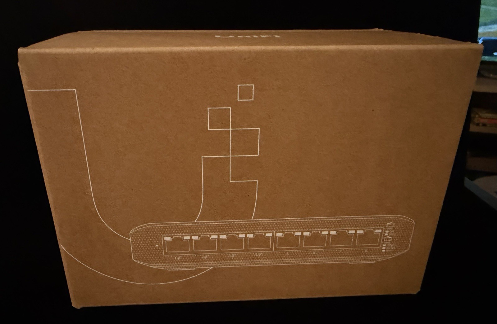 Sealed NEW Box Ubiquiti UniFi Switch USW-Lite-8-PoE Networking Apple App Store