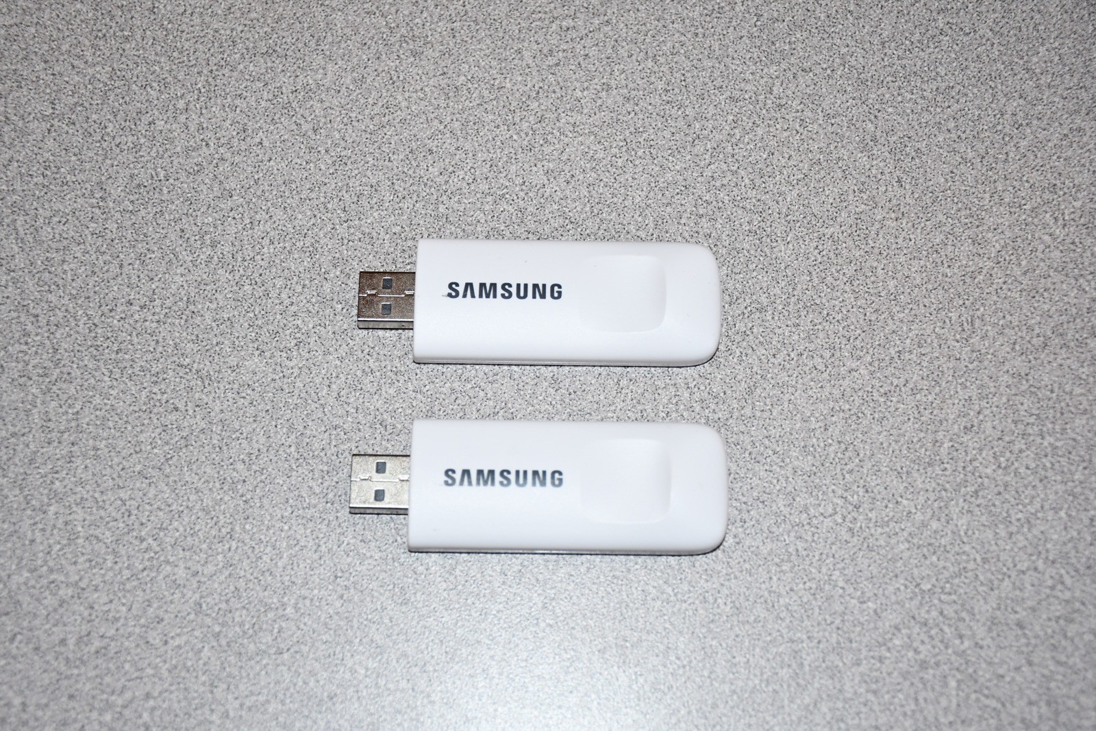 Lot of 2 Samsung HD2018GH SmartThings Smart Home Adapter WiFi Dongle