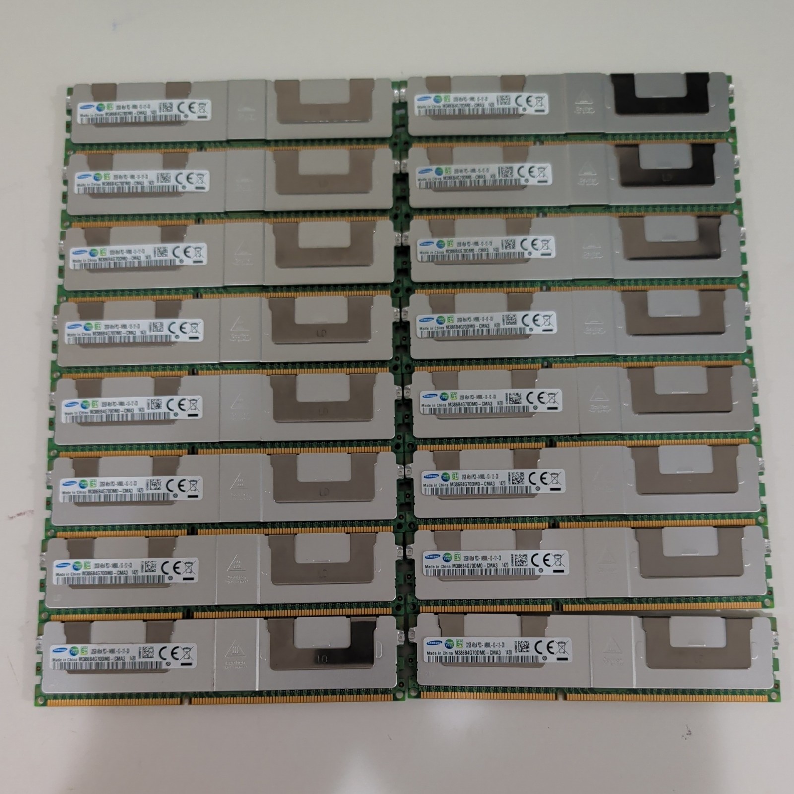 Lot of 16 Samsung 32GB 4Rx4 PC3-14900L DDR3 Server Memory RAM