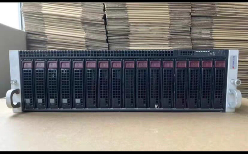 Supermicro 5037MR-H8TRF 8XNode Server 8X E5-2680 V4 8X 40G NIC 16X 32G 2400MHz