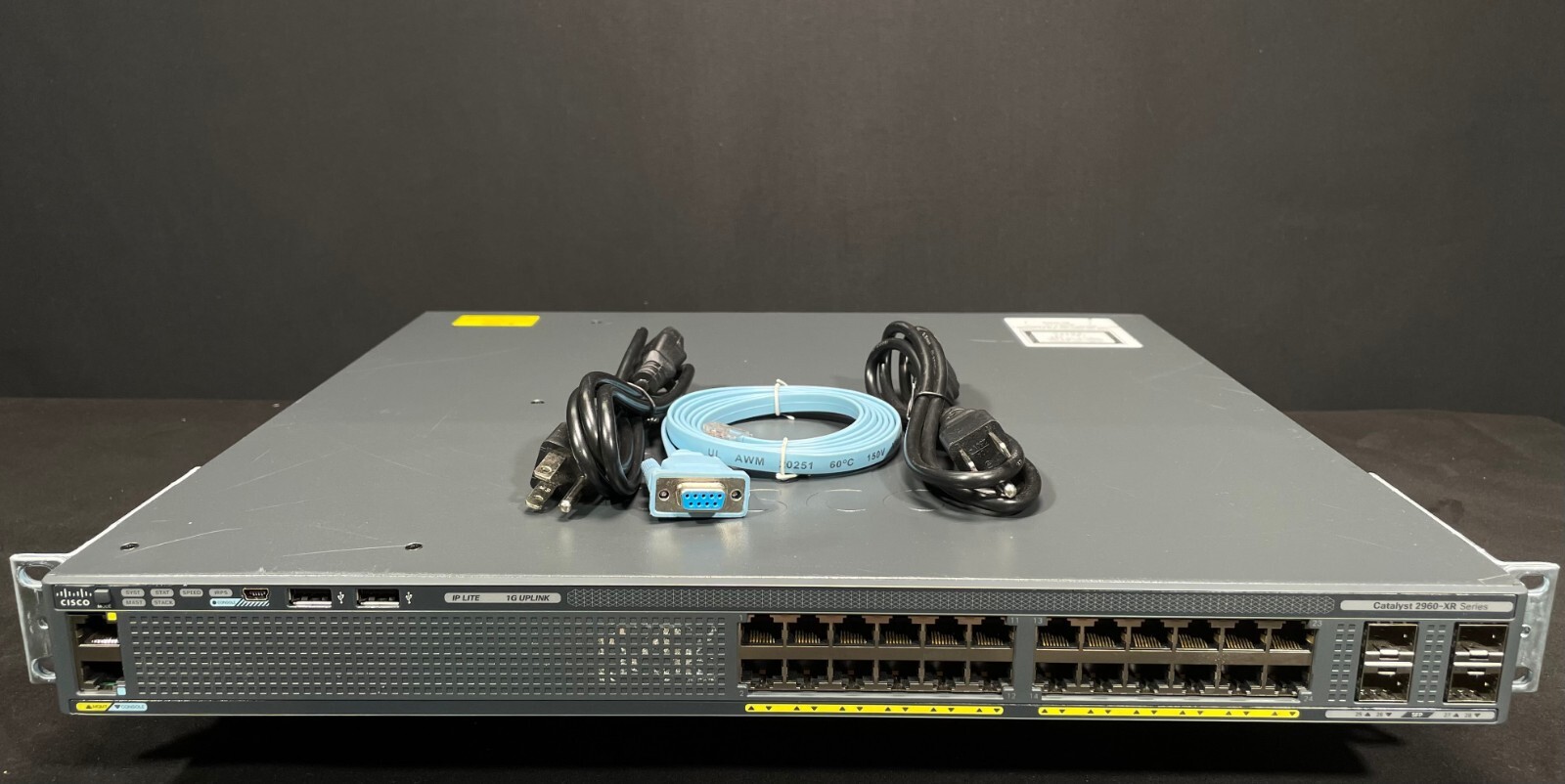 Cisco WS-C2960XR-24TS-I 24 Port 2960-XR Gigabit Switch - Same Day Shipping