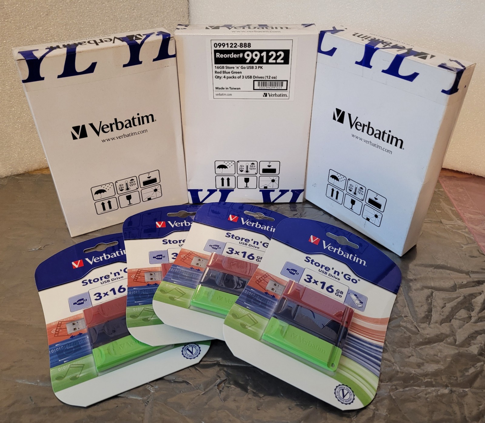 Case of 4 of the Verbatim 99122 Store N Go USB Flash Drive 16GB 3-Pack  R-B-G