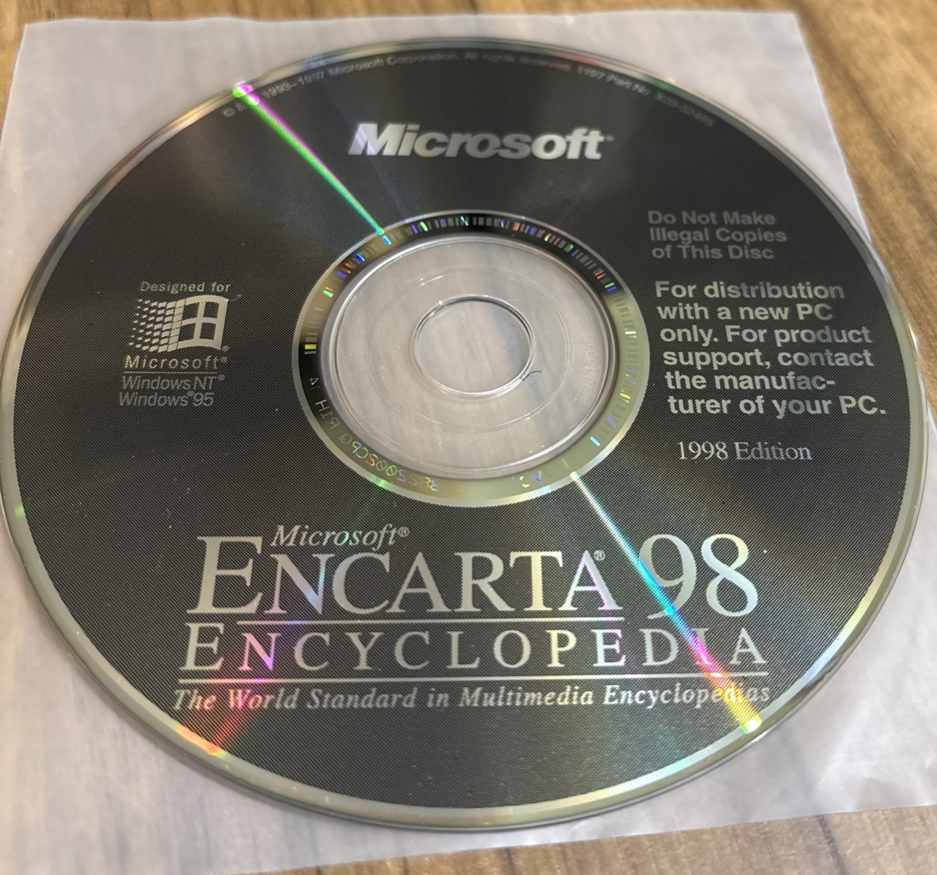 Microsoft Vintage Encarta 98 Encyclopedia Docs Brand New 1998 Edition 