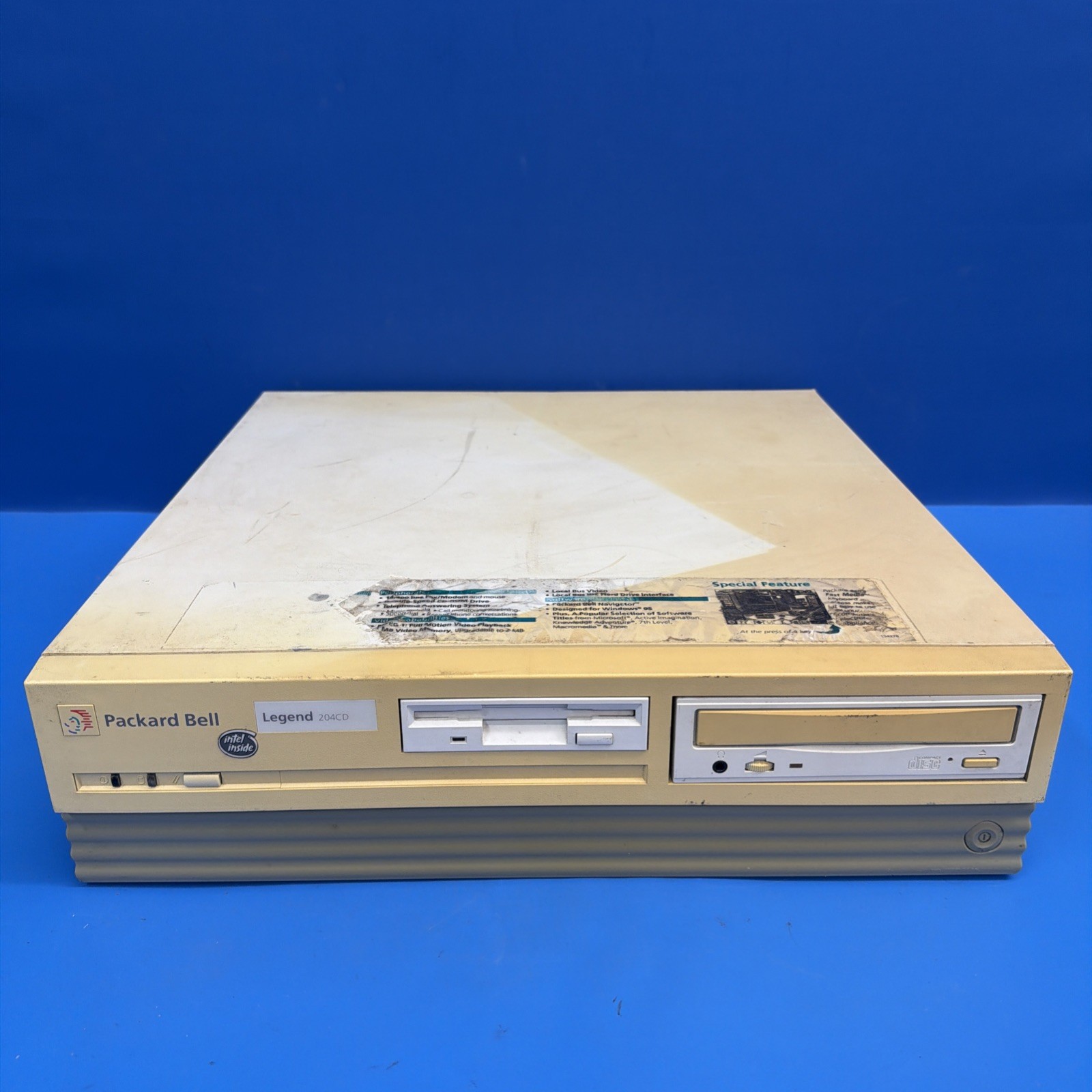 Vintage Packard Bell Legend 204CD 486DX2 66MHz 4MB PC Parts/Repair. Read