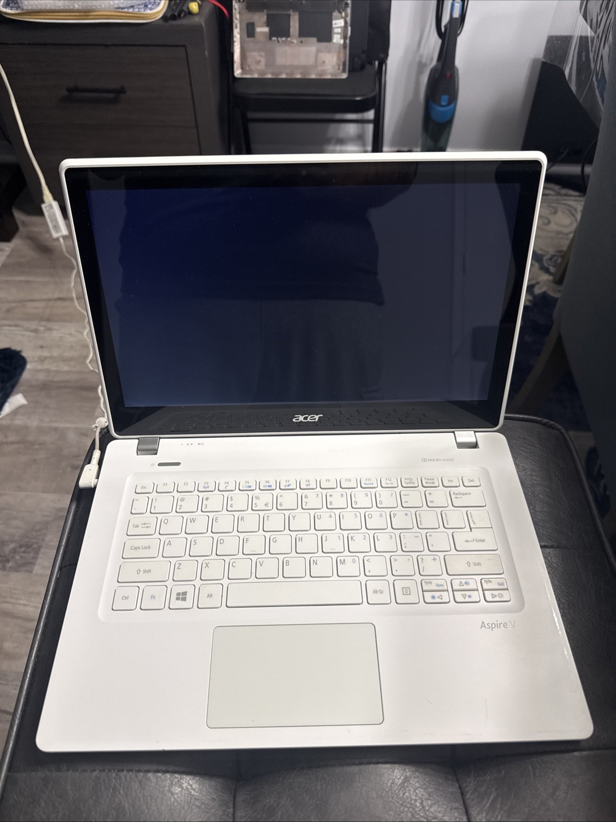 Acer Aspire V 13 V3-372T-5051, working perfectly, battery fail