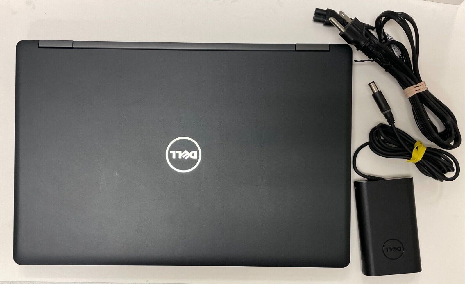 Dell Latitude 5580 15.6" Intel i5 i5-7300U 8GB 128GB Windows 11 Pro