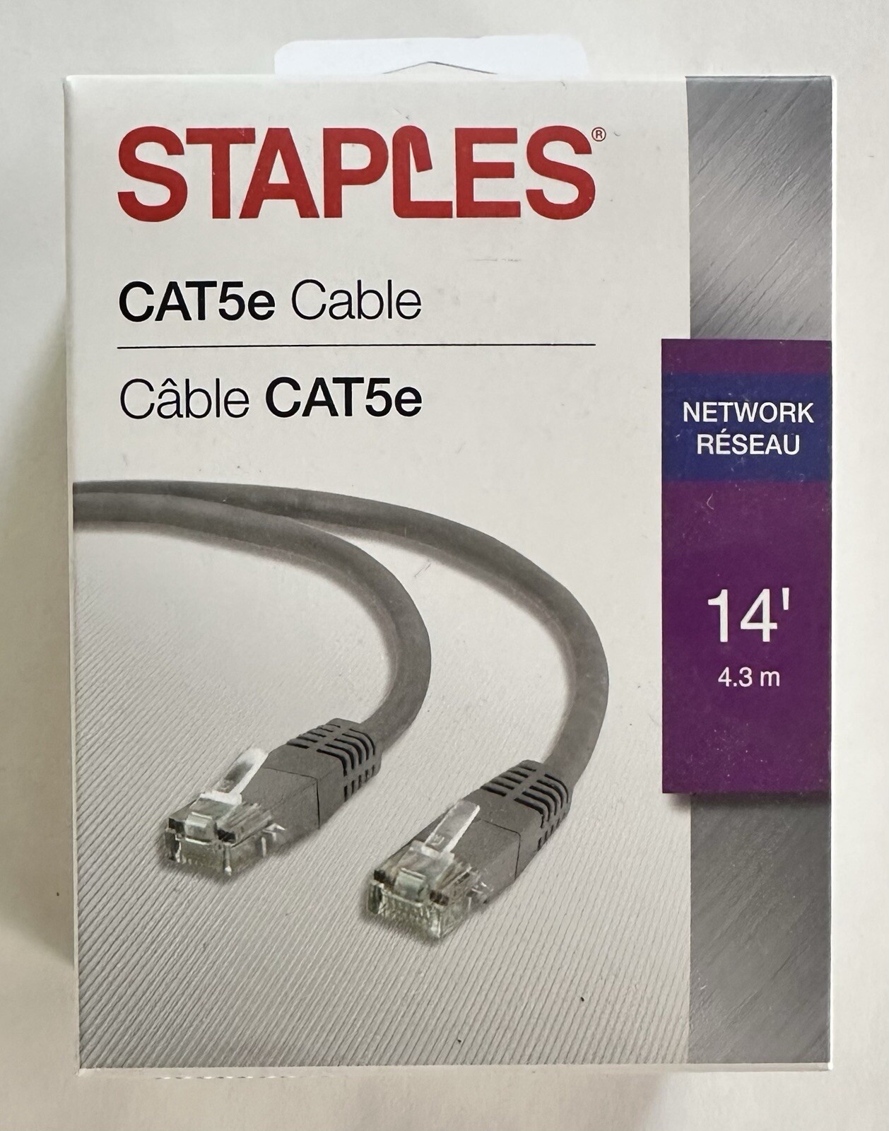 Staples CAT5e Cable Network 14ft Cat5e cable - New In The Box