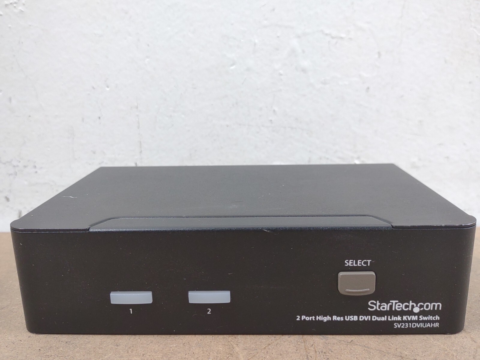 StarTech SV231DVIUAHR 2-port dual DVI USB KVM switch with audio and USB 2.0