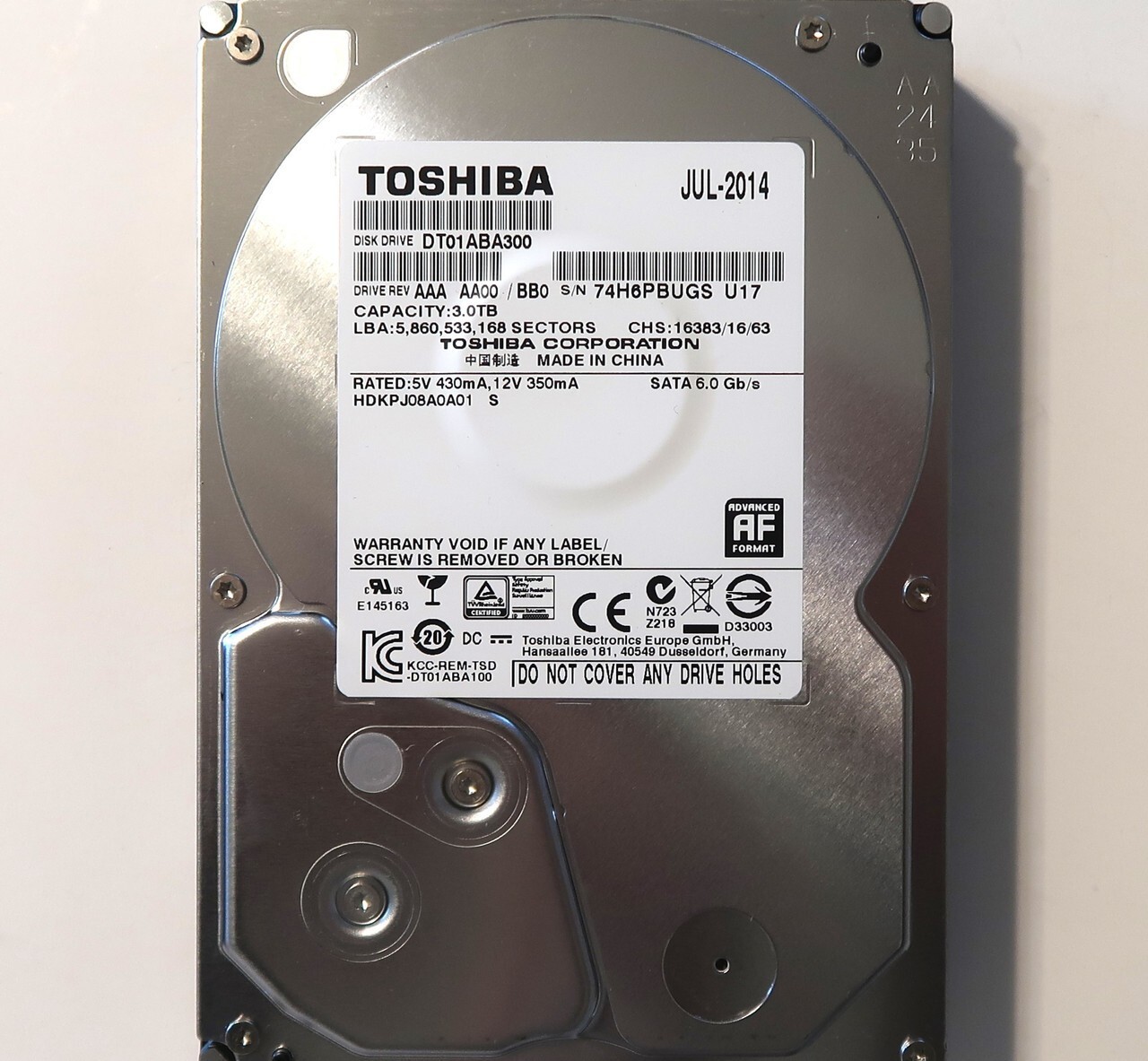 Toshiba DT01ABA300 HDKPJ08A0A01 S AAA AA00/BB0 China 3.5" 3TB Sata JUL-2014