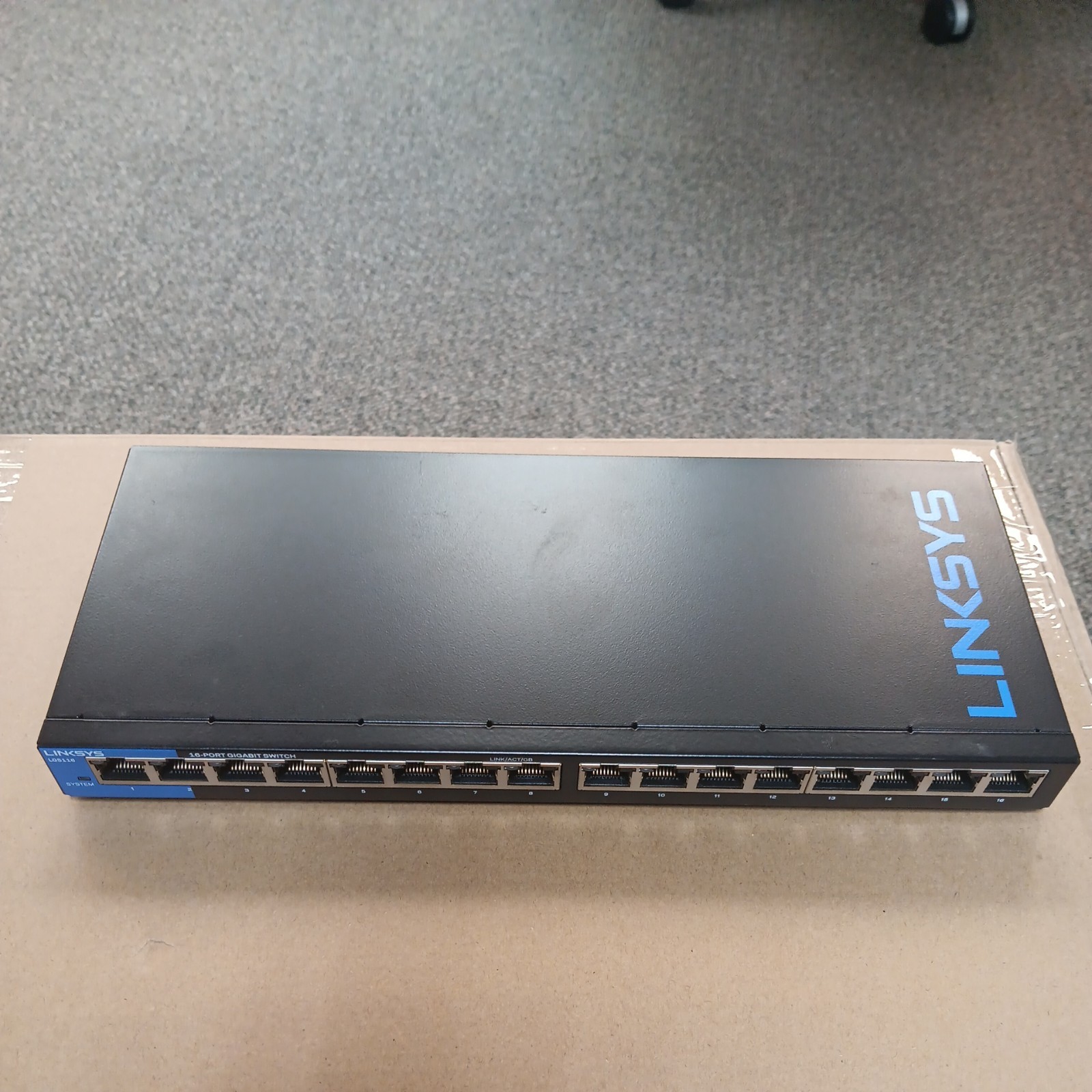 Linksys LGS116  Network Switch w Power Adapter GIGABIT 16 PORT UNMANAGED