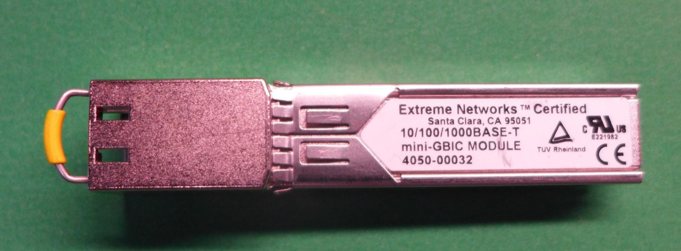 GENUINE Extreme Networks 10/100/1000BASE-T mini-GBIC Module FCLF-8520-3-EX