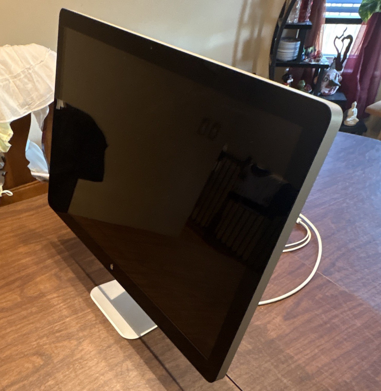 Apple Thunderbolt Display A1407 27in i5 2.7GHz 16GB 1TB HDD Radeon HD 6770M 2011