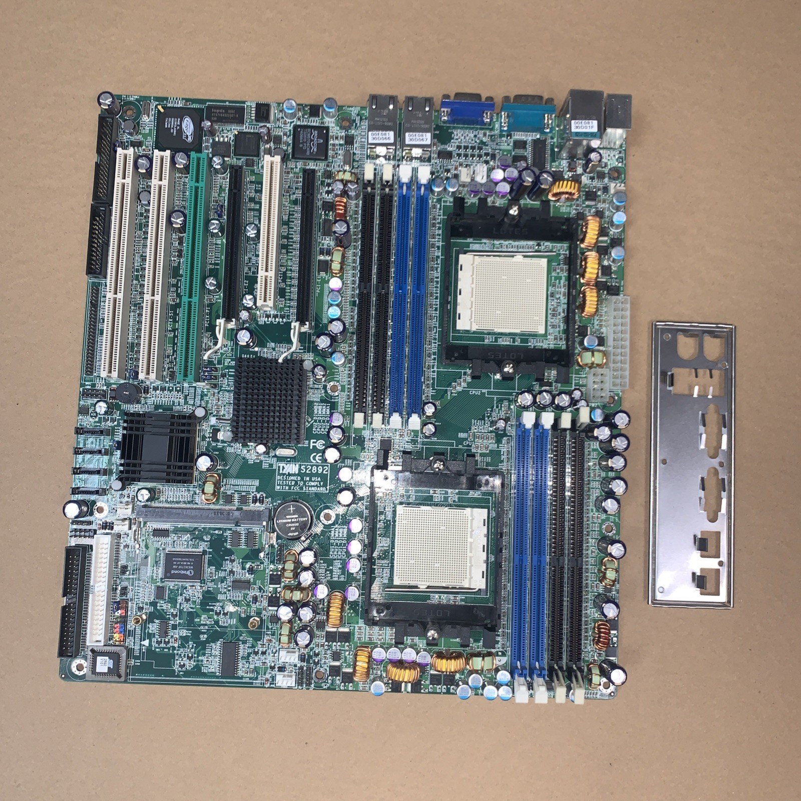 Tyan S2892 Thunder K8SE Server Motherboard