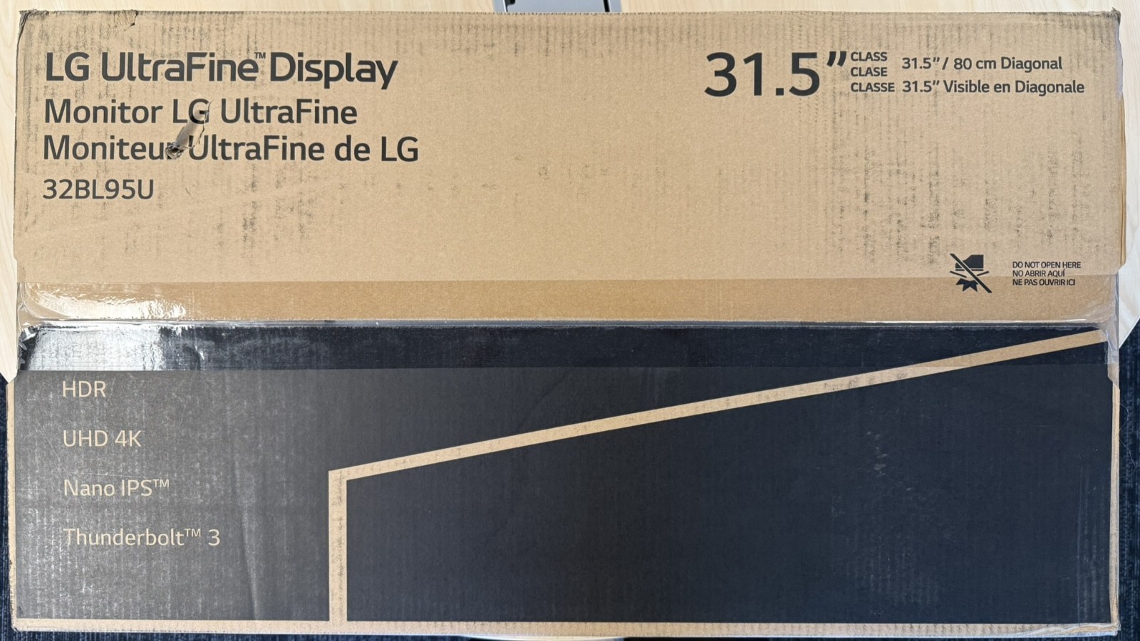 LG UltraFine 32BL95U-W 31.5" 16:9 UHD 4K Thunderbolt 3 IPS Monitor
