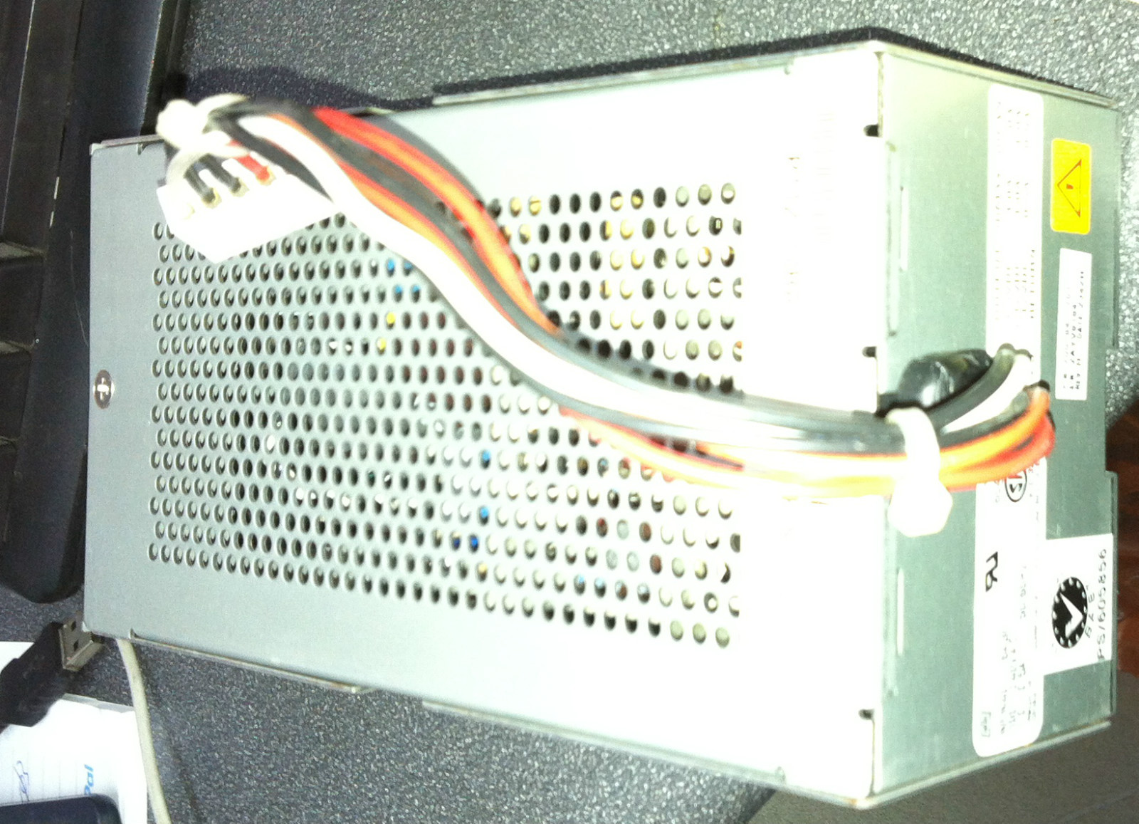 Nortel / Bay Networks 700184-751 Artesyn NFN40-7643E Power Supply