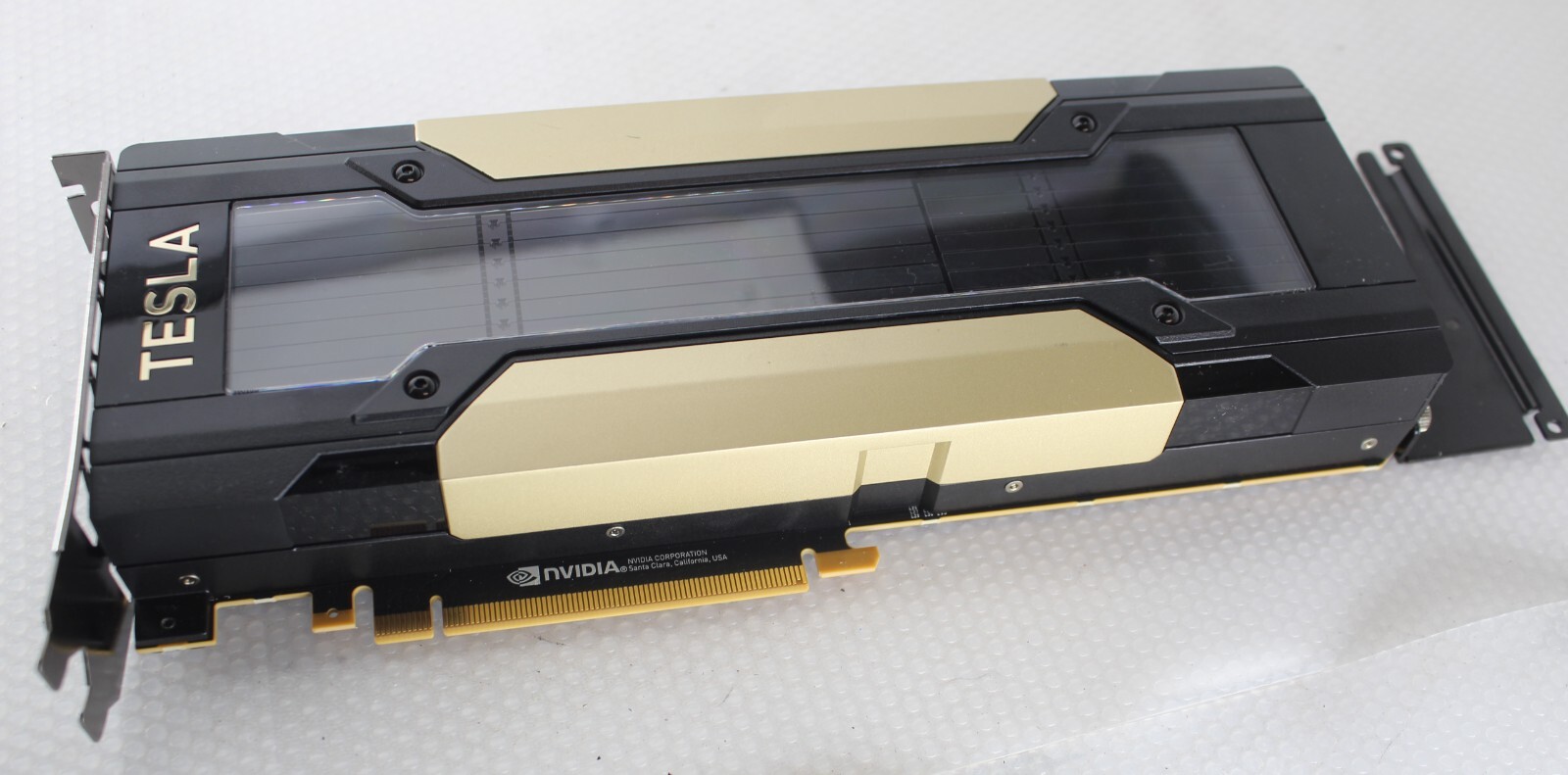 HP NVIDIA Tesla V100 16GB HBM2 PCIe X16 876340-001 876908-001 Q2N68A