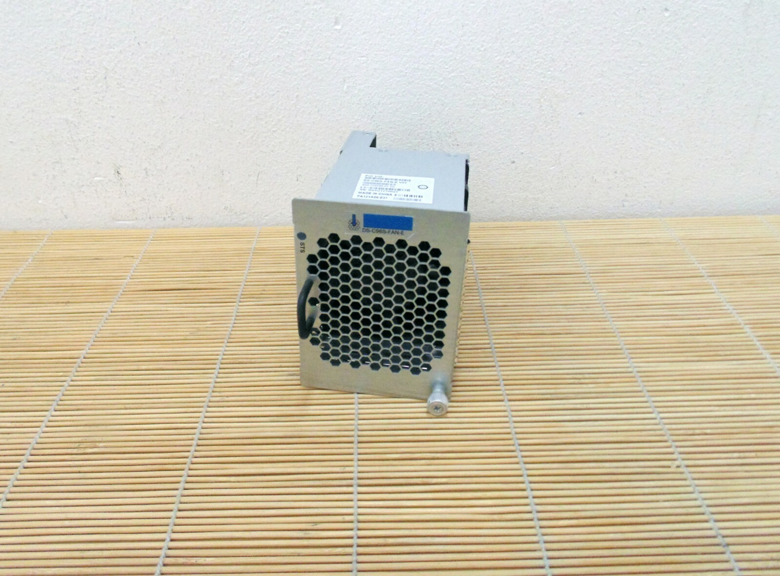 Cisco DS-C96S-FAN-E MDS 9396S fan tray port-side exhaust