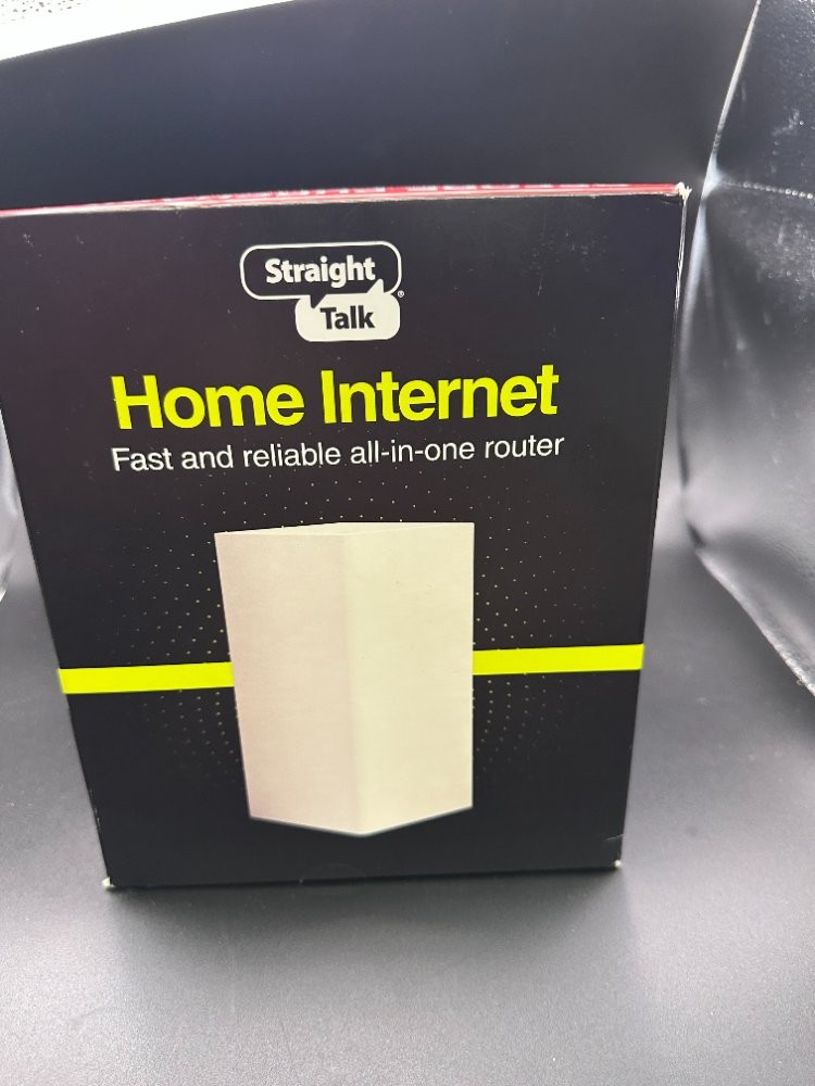 Straight Talk Home Internet All-in-One Router White - Easy Setup Brand New V2