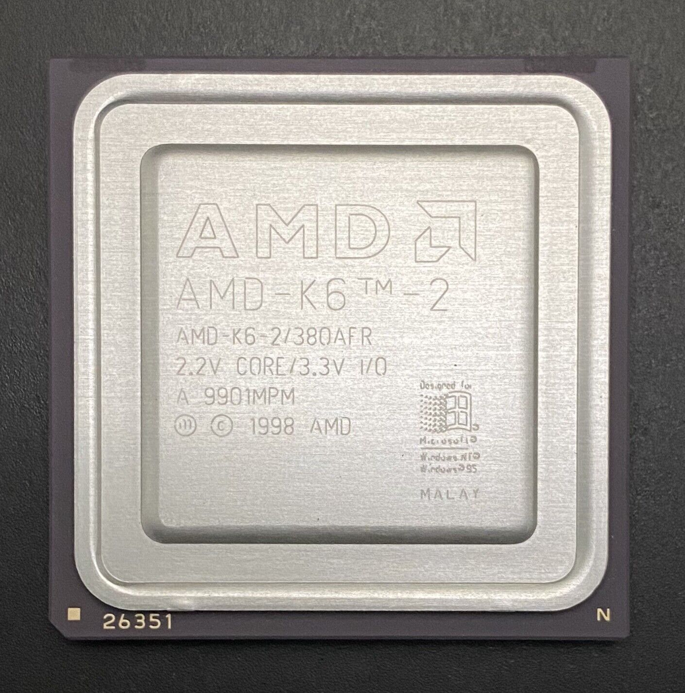 AMD K6-2/380AFR CPU 380MHz 2.2V 95MHz Super Socket7 32bit x86 Processor