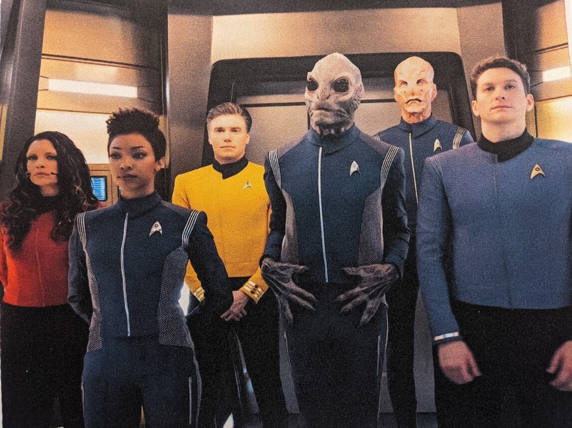 XL STAR TREK USS Discovery MOUSE PAD Turbolift Pike Burnham Saru 10x8 inch 
