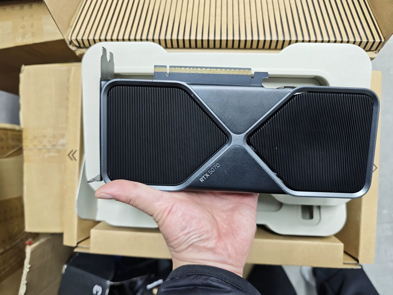 NVIDIA GEFORCE RTX 5070 Founders Edition 12GB