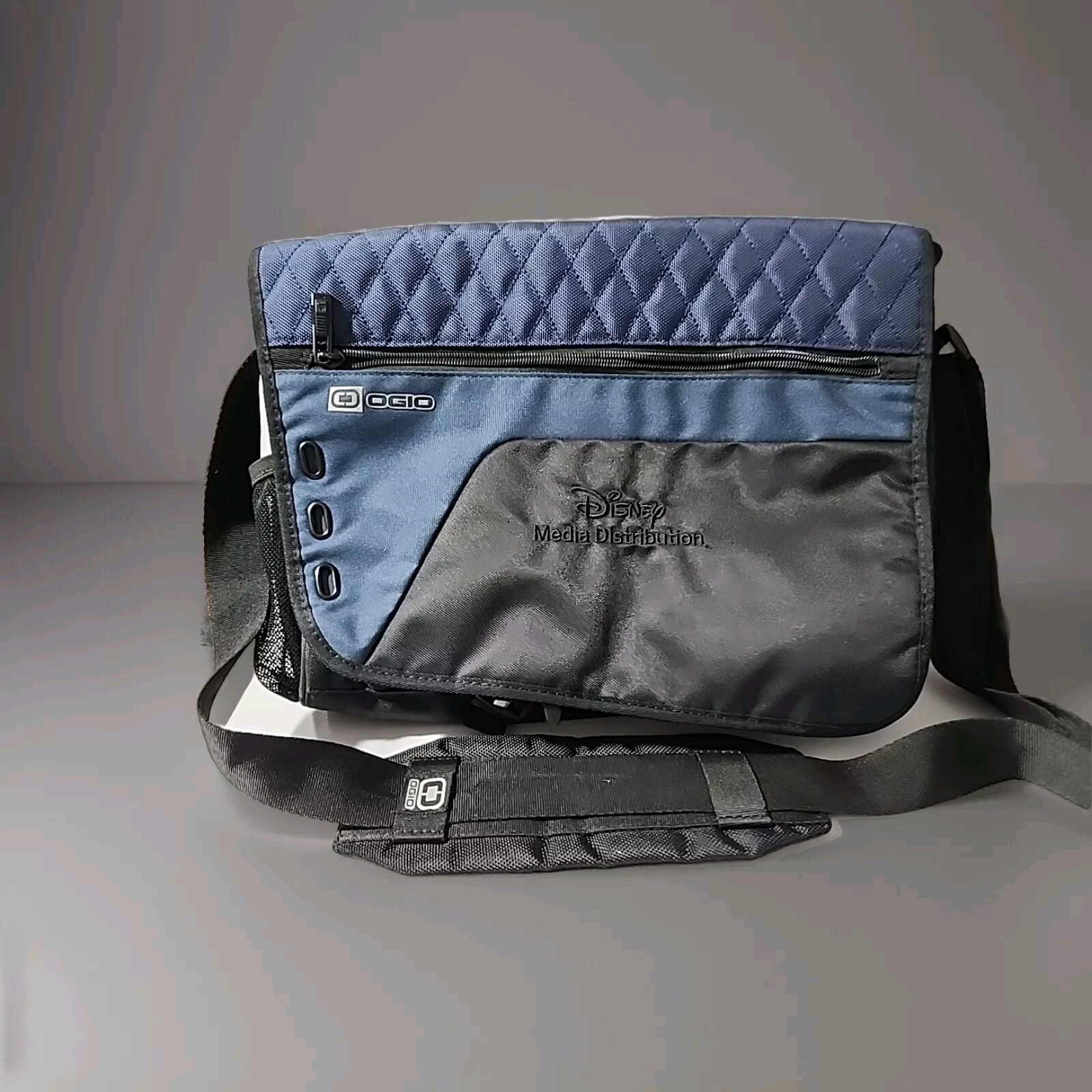 OGIO Technologio RS.655 Black Laptop Messenger Bag Disney Media Distribution 