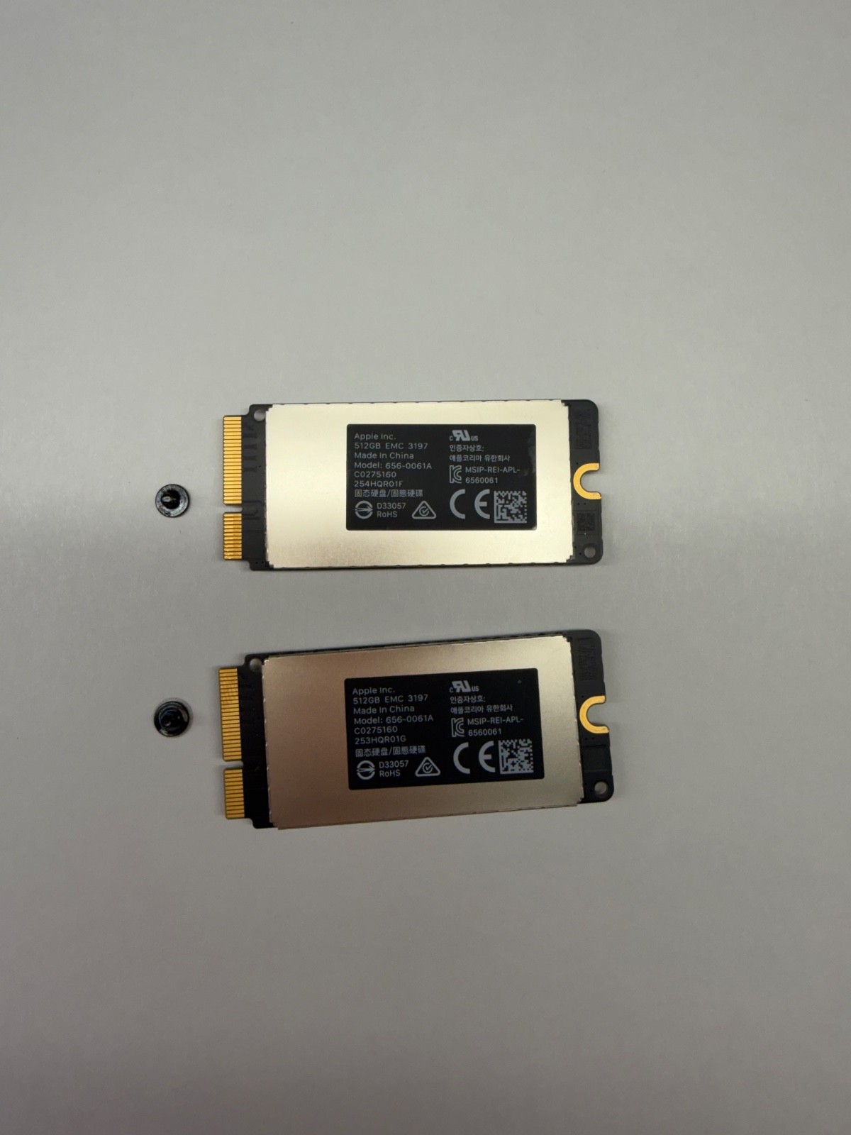Apple 1TB (2x512GB) PCIe Flash SSD Kit for 2017 Apple iMac Pro 656-061A EMC 3197