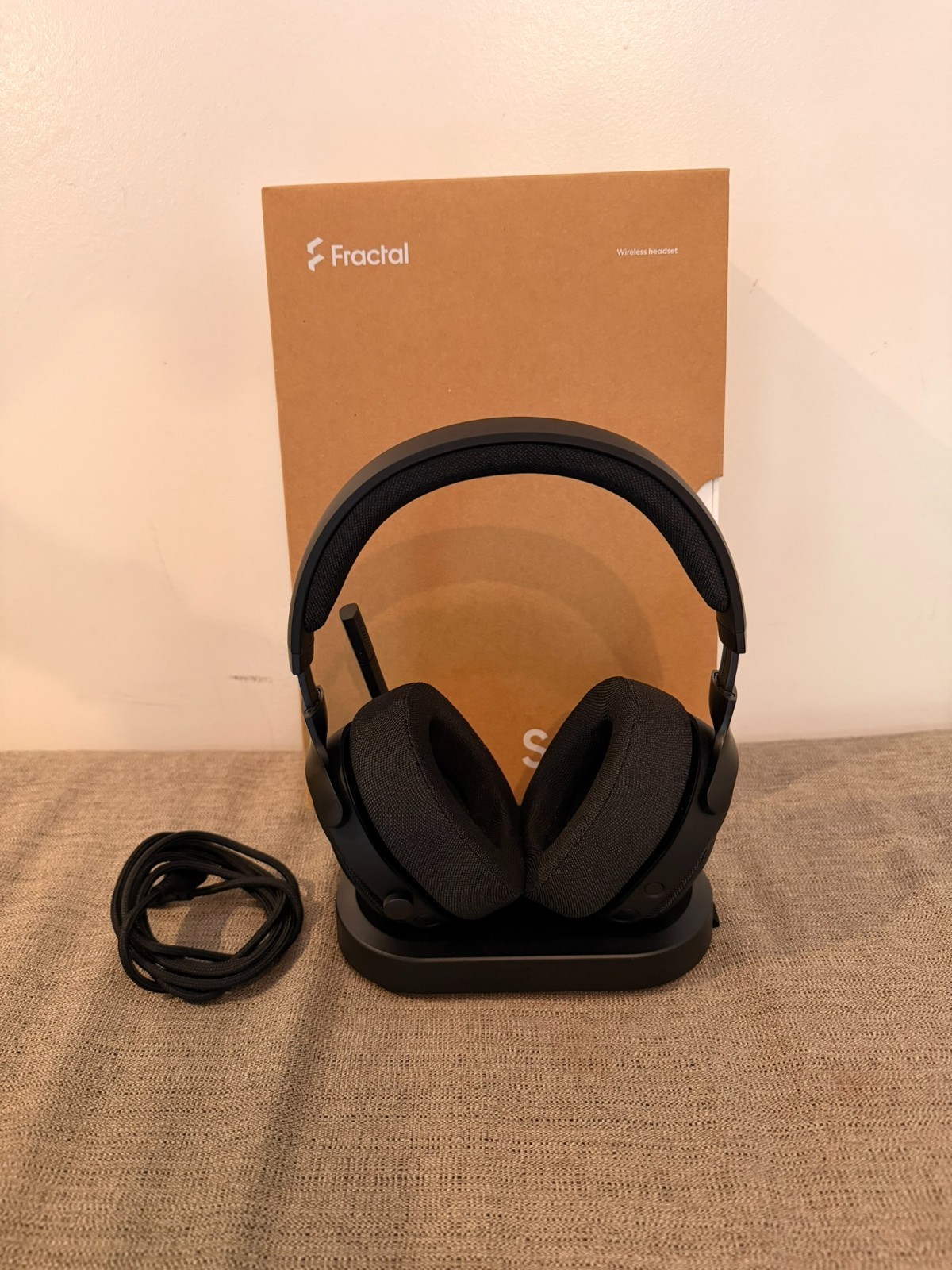 Fractal Design Scape Wireless PC Gaming Headset - Black - PERFECT