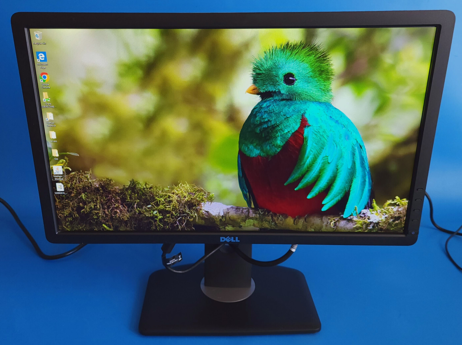 Dell P2212Hb LCD 21.5" Widescreen 1920x1080 Monitor With Stand, VGA & Cable