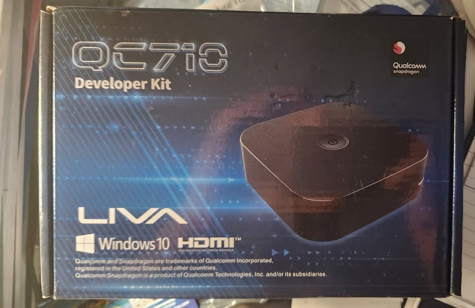 ECS LIVA Mini Box QC710 Desktop