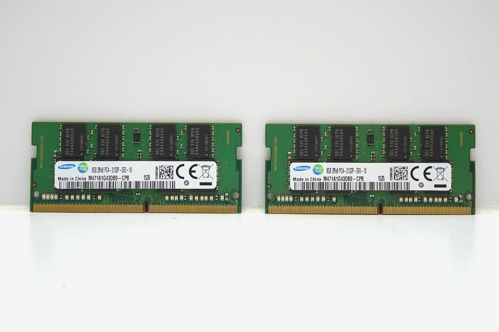 Samsung 16GB (2x8GB) 2133MHz DDR4 SO-DIMM RAM