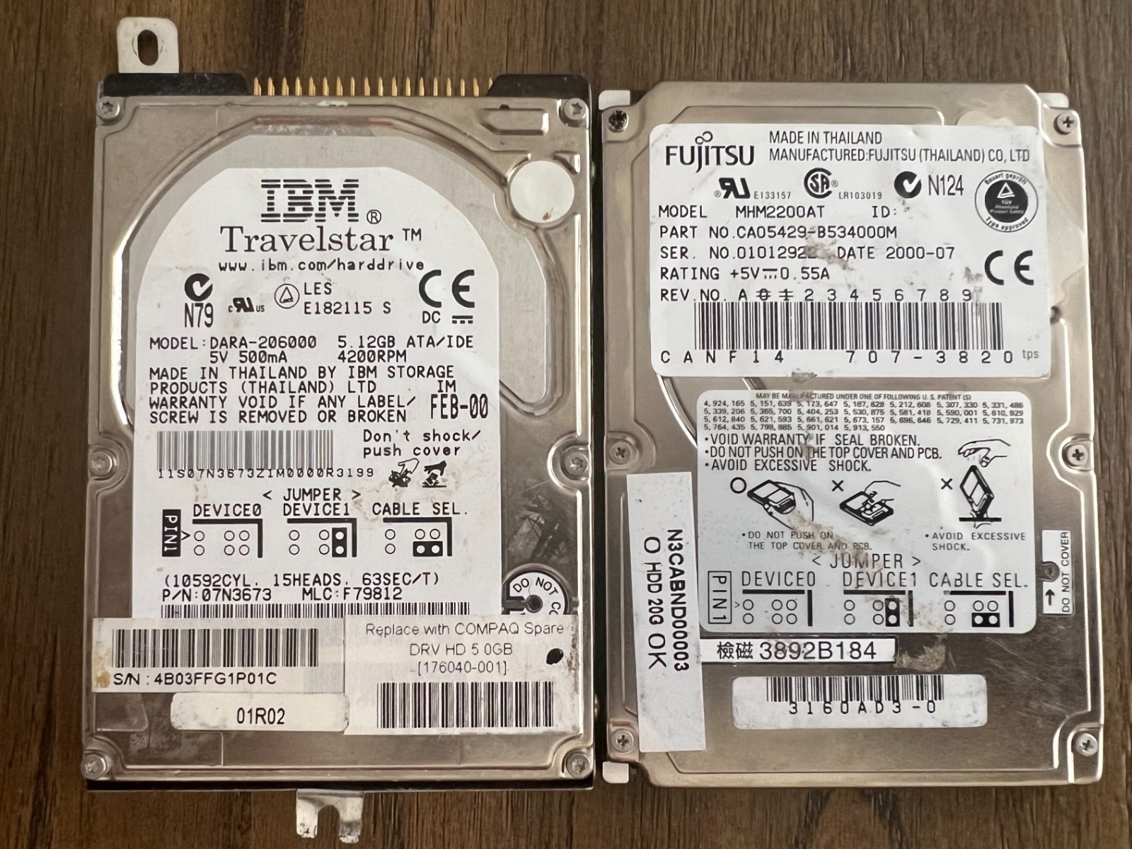 Lot of 2 Vintage IBM Travelstar 12GN & Fujitsu MHM2200AT Internal Laptop Drives