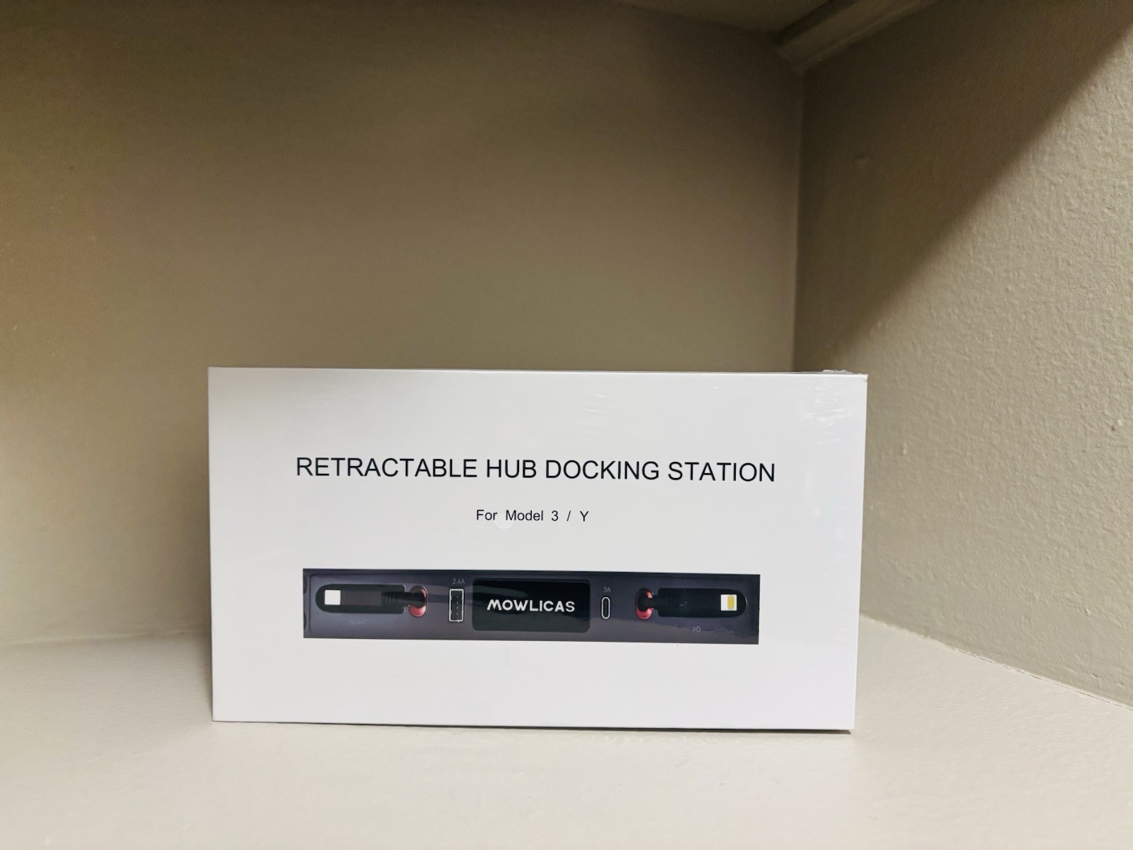 MOWLICAS Retractable USB Hub Docking Station for Tesla Model 3/Y New